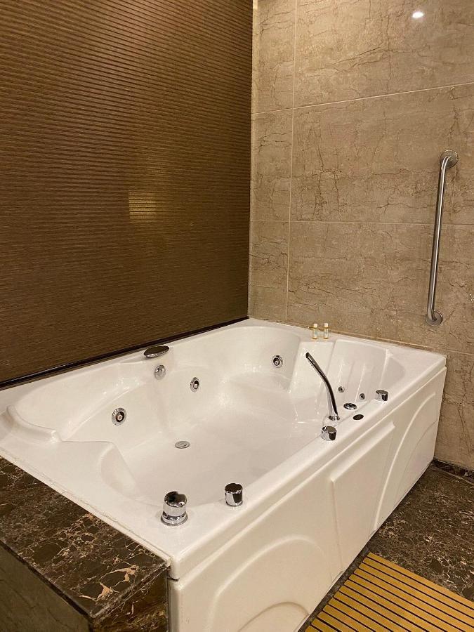 Four Points By Sheraton Srinagar Luaran gambar