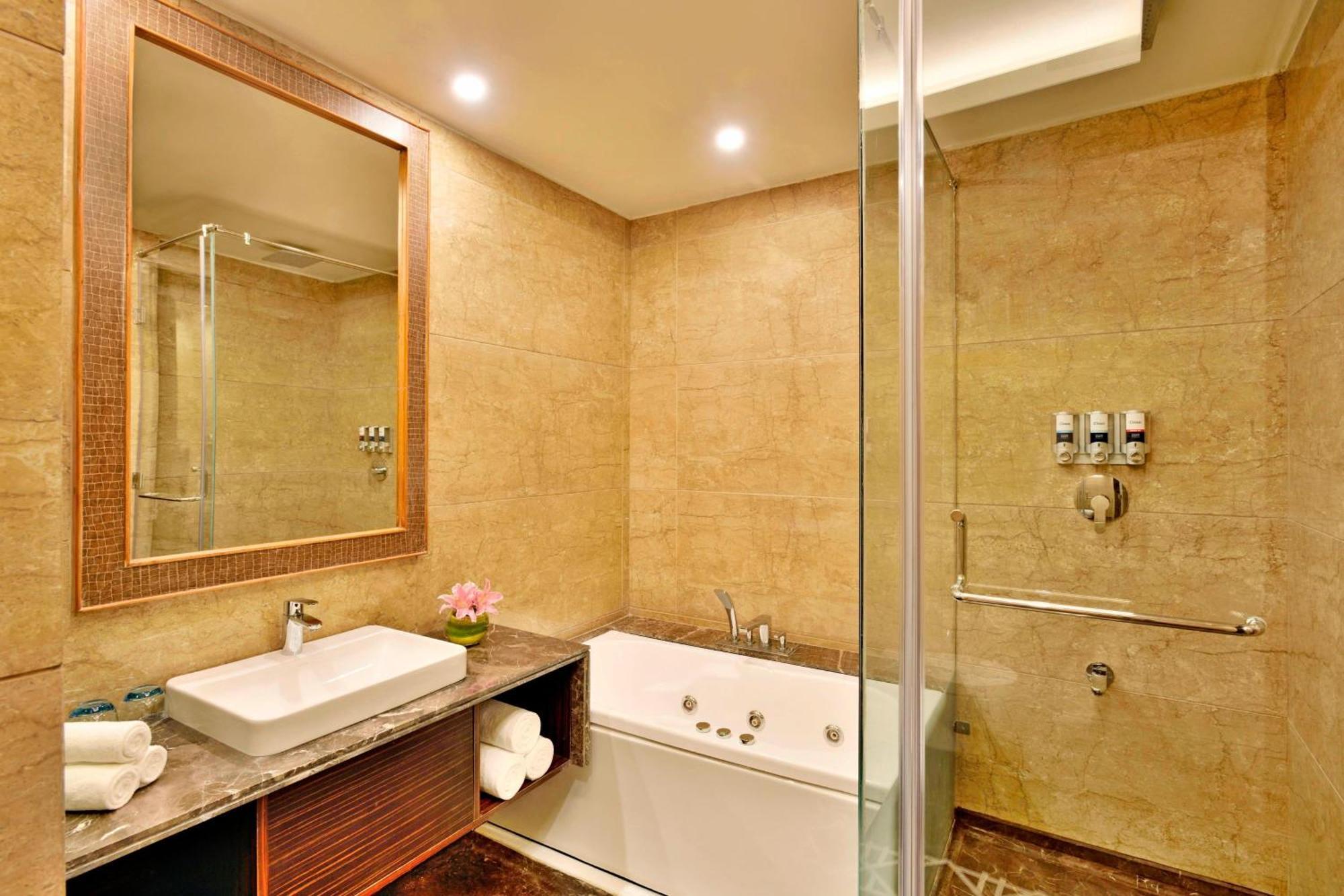 Four Points By Sheraton Srinagar Luaran gambar
